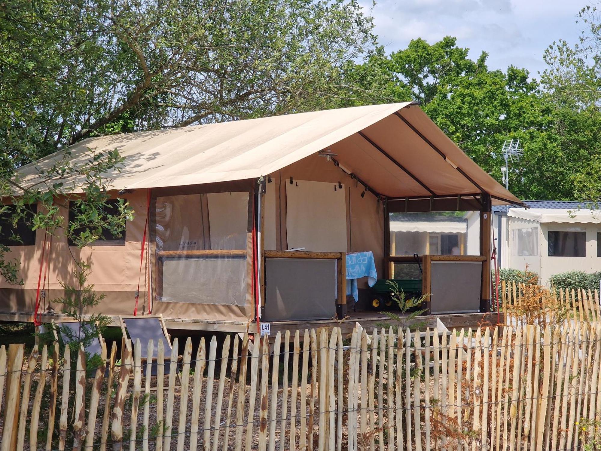 Lodge Les P'Tites Maisons Dans La Prairie Sallertaine Zewnętrze zdjęcie